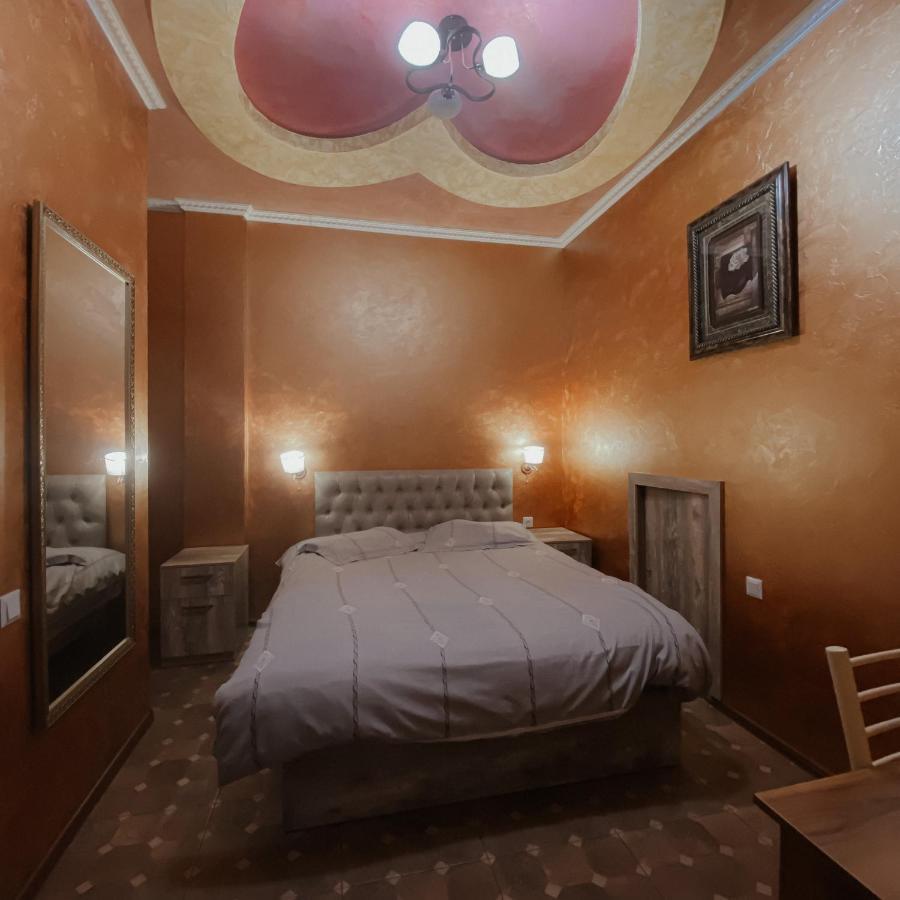Galeon Hotel Бишкек Экстерьер фото