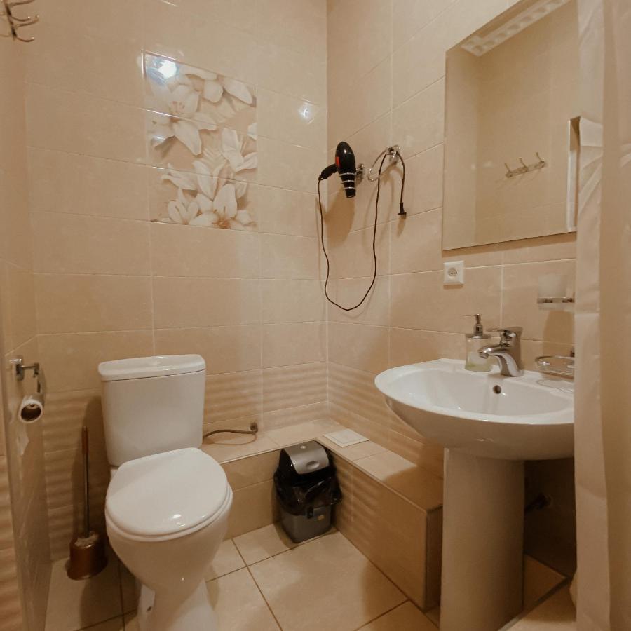 Galeon Hotel Бишкек Экстерьер фото